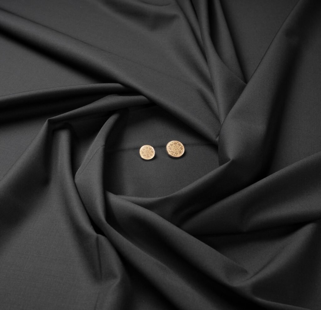 Elegant Black Fabric 170s Count & 65% Australian Merino Wool Cavalero Italy