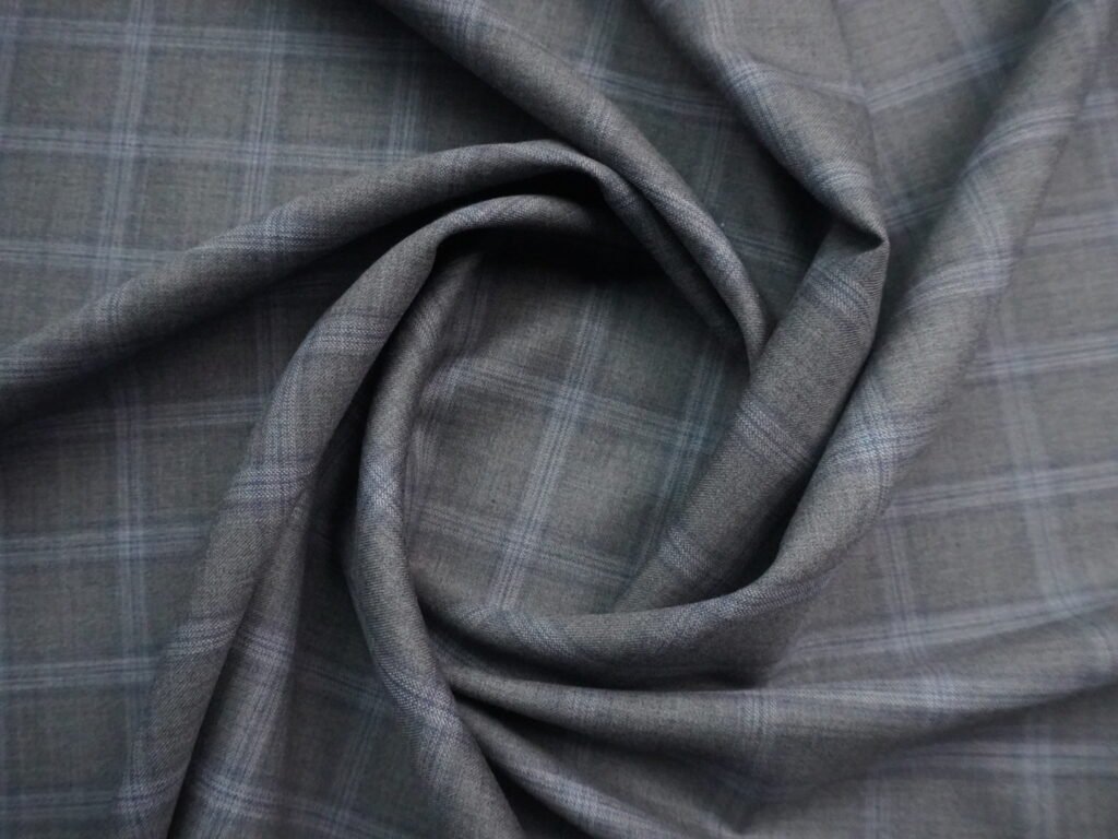 Cavalero Suiting Fabric - Grey Windowpane Super 130's