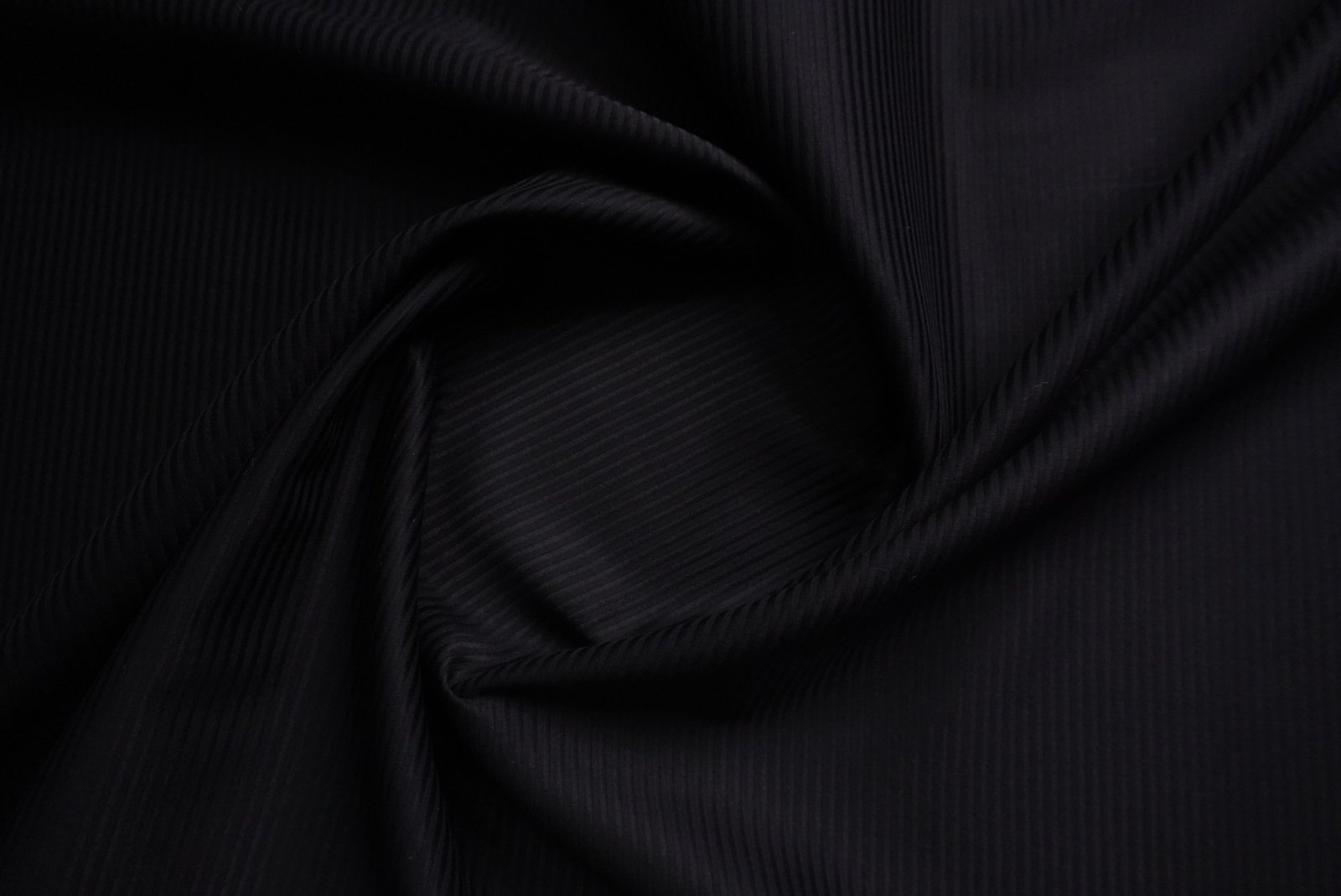 Black Stripe Cotton Shirting Fabric Luthai 100/2’s Black Stripe Cotton Shirting Fabric