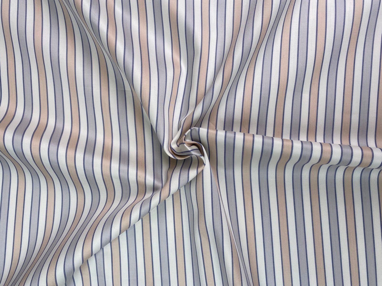 Regal 70 Giza Cotton Fabric Regal 70 Giza Cotton Fabric